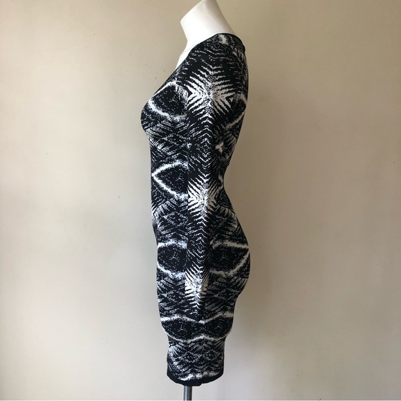 Plenty by TRACY REESE Felicity Jacquard Knit Dress in Ivory/Black XS - Picture 9 of 12